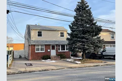 18 Schuyler Avenue, Kearny, NJ 07032 - Photo 1