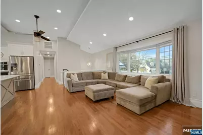 30-06 Morlot Avenue, Fair Lawn, NJ 07410 - Photo 9