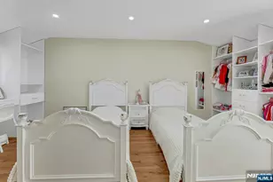 745 Washington Ave, Washington Township, NJ 07676 - Photo 15