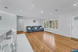 745 Washington Ave, Washington Township, NJ 07676 - Photo 5