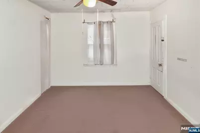 22-24 Kensington Place, East Orange, NJ 07017 - Photo 9