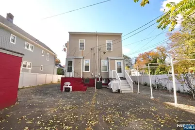 22-24 Kensington Place, East Orange, NJ 07017 - Photo 11