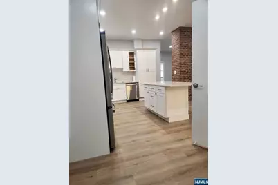 111 Mulberry 6I #6I, Newark, NJ 07102 - Photo 3