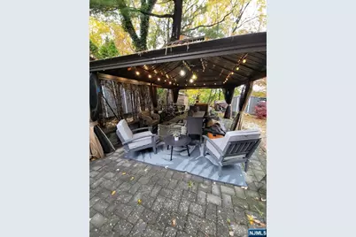 576 Ridgeland Terrace, Englewood, NJ 07631 - Photo 15