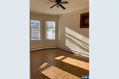433 Lanza Avenue Apt 3 #Apt 3, Garfield, NJ 07026 - Photo 9
