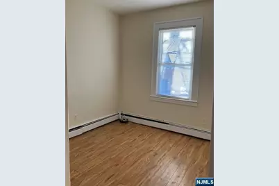 433 Lanza Avenue Apt 3 #Apt 3, Garfield, NJ 07026 - Photo 11