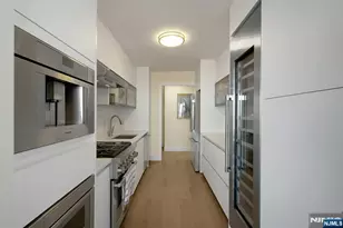 6 Horizon Road 2602, Fort Lee, NJ 07024 - Photo 1