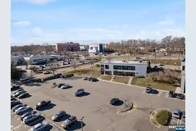 2 Forest Avenue A #A, Paramus, NJ 07652 - Photo 27