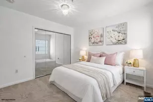 252 The Promenade 9-252, Edgewater, NJ 07020 - Photo 9