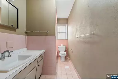 52 Tremont Terrace, Irvington, NJ 07111 - Photo 31