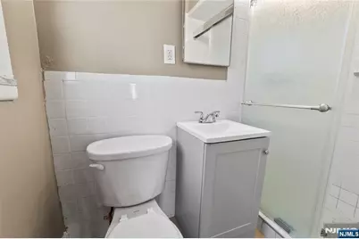 52 Tremont Terrace, Irvington, NJ 07111 - Photo 39