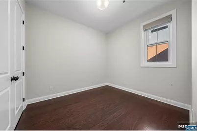 1600 Kaufer Lane 16 #16, Fort Lee, NJ 07024 - Photo 9