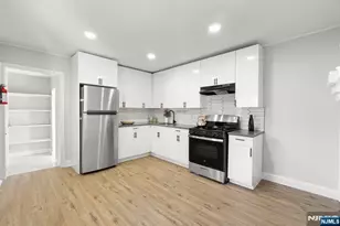 13 Orange Pl, Irvington, NJ 07111 - Photo 9