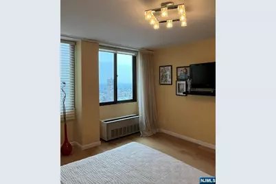 300 Winston Drive 2301 #2301, Cliffside Park, NJ 07010 - Photo 15