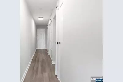 3315 Pleasant Avenue 521 #521, Union City, NJ 07087 - Photo 5