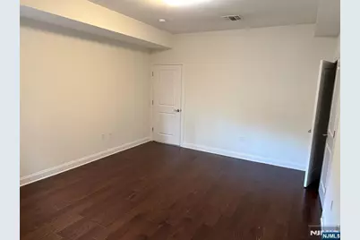 2001 Hudson Terrace 305 #305, Fort Lee, NJ 07024 - Photo 7