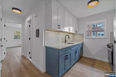 313 Grantwood Boulevard Apt 10 #Apt 10, Palisades Park, NJ 07650 - Photo 7