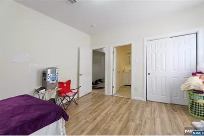 351 Osborne Terrace, Newark, NJ 07112 - Photo 17