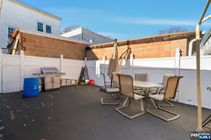 386 11th St, Newark, NJ 07107 - Photo 29