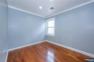 28 Highland St, Paterson, NJ 07524 - Photo 7
