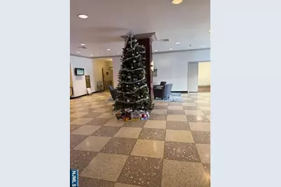 2000 Linwood Avenue 8B #8B, Fort Lee, NJ 07024 - Photo 11