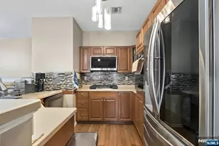 159 George Russell Way 311, Clifton, NJ 07013 - Photo 11