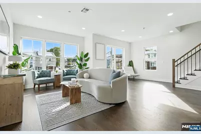 188 Canterbury Avenue, North Arlington, NJ 07031 - Photo 7