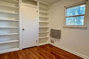 80 Franklin Ave, Fairview, NJ 07022 - Photo 7