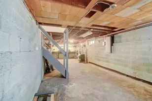 121 Woodland Ave, Rutherford, NJ 07070 - Photo 21