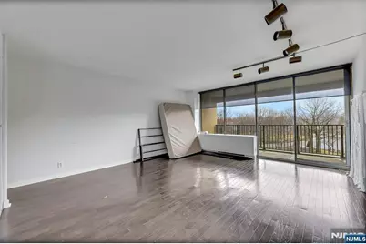 6 Horizon #306, Fort Lee, NJ 07024 - Photo 11