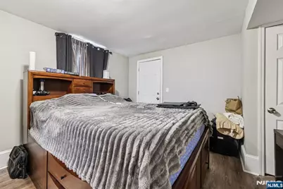363 Macarthur Avenue, Garfield, NJ 07026 - Photo 19