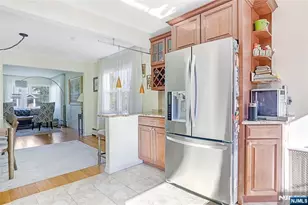 193 Prospect Pl, Rutherford, NJ 07070 - Photo 9