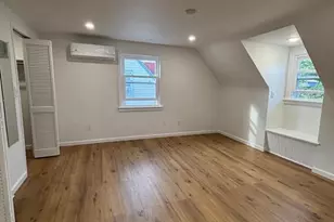 10-02 5th Street 2, Fair Lawn, NJ 07410 - Photo 9