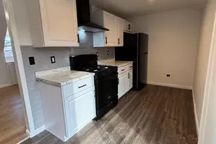 10-02 5th Street 2, Fair Lawn, NJ 07410 - Photo 5