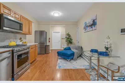 255 Lafayette Place 2E #2E, Englewood, NJ 07631 - Photo 5