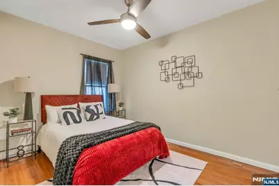 255 Lafayette Place 2E #2E, Englewood, NJ 07631 - Photo 13