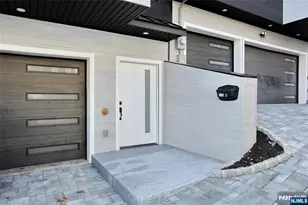 1456 River Rd, Edgewater, NJ 07020 - Photo 3