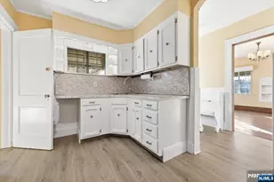 283 Pasadena Ave, Hasbrouck Heights, NJ 07604 - Photo 17