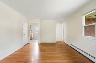 325 Grantwood Blvd 6B, Palisades Park, NJ 07650 - Photo 1