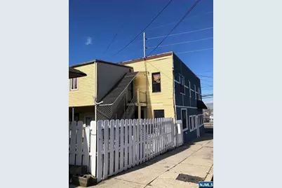 7208 Tonnelle Avenue, North Bergen, NJ 07047 - Photo 5