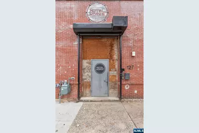 127 Coit Street, Irvington, NJ 07111 - Photo 23