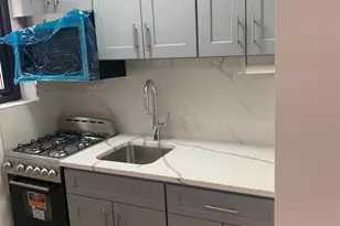 2329 Hudson Terrace C12, Fort Lee, NJ 07024 - Photo 3