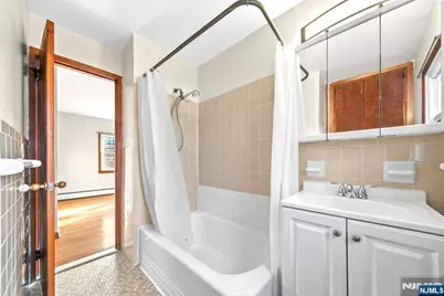 468 Broughton Avenue, Bloomfield, NJ 07003 - Photo 13