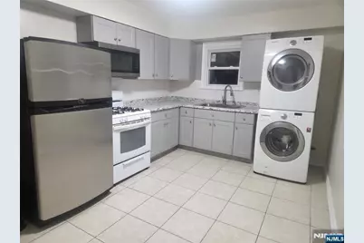 413 Farnham Avenue, Lodi, NJ 07644 - Photo 9