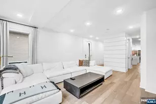 38 Hudson Ave, Edgewater, NJ 07020 - Photo 5