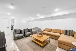 38 Hudson Ave, Edgewater, NJ 07020 - Photo 45