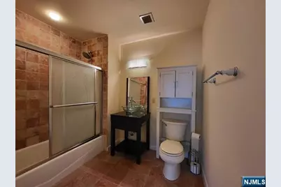 399 11th Street 301 #301, Palisades Park, NJ 07650 - Photo 5
