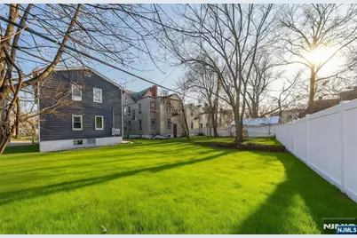 189 Oraton Parkway, East Orange, NJ 07017 - Photo 31