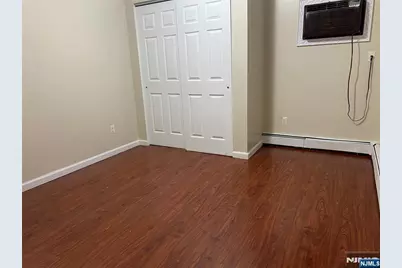 237 Jersey Avenue 1 #1, Cliffside Park, NJ 07010 - Photo 11
