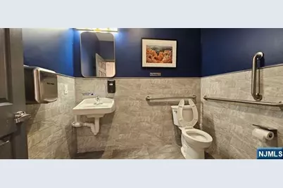 1357 16th Street, Fort Lee, NJ 07024 - Photo 5